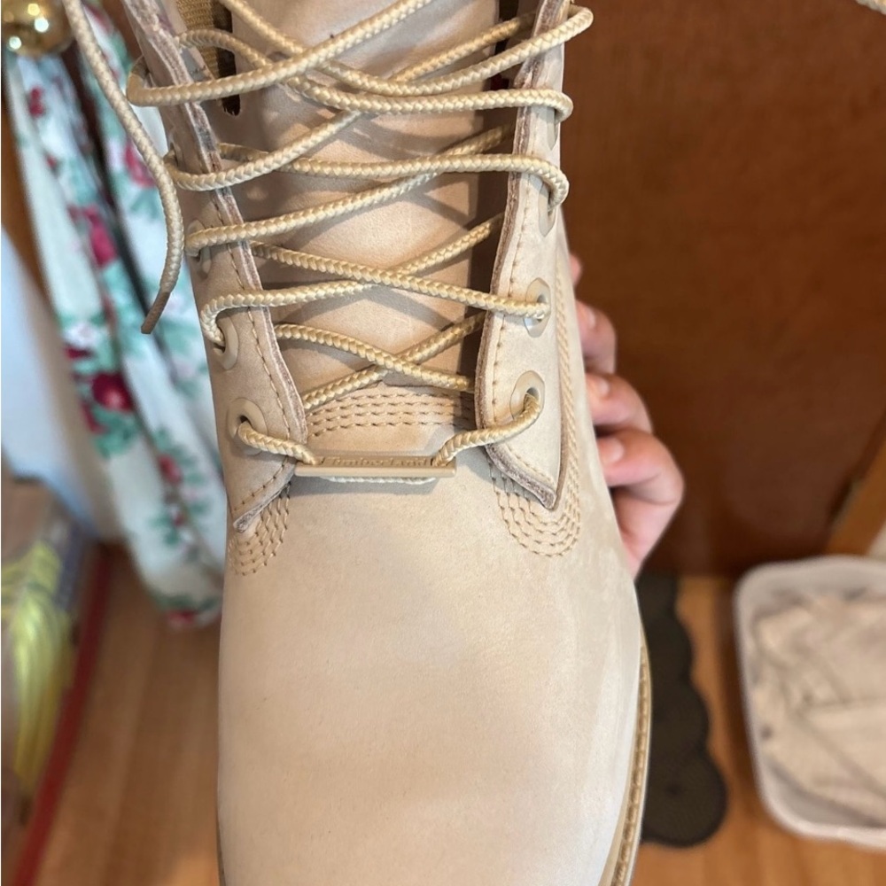 Timberlands - Picture 3 of 5